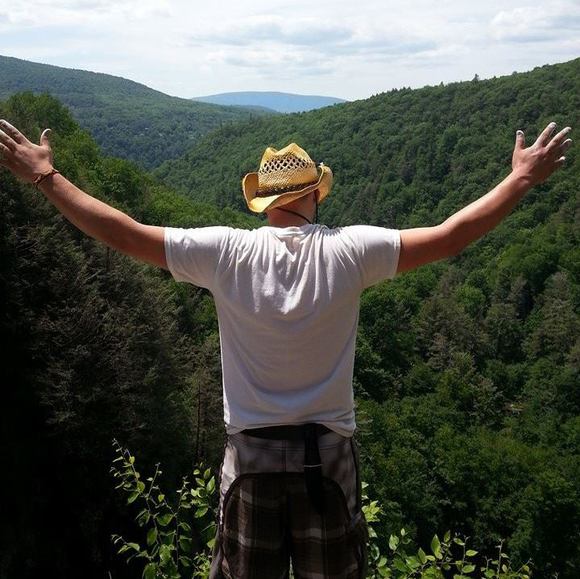 Meet your Posher, Greg - Picture 1 of 1